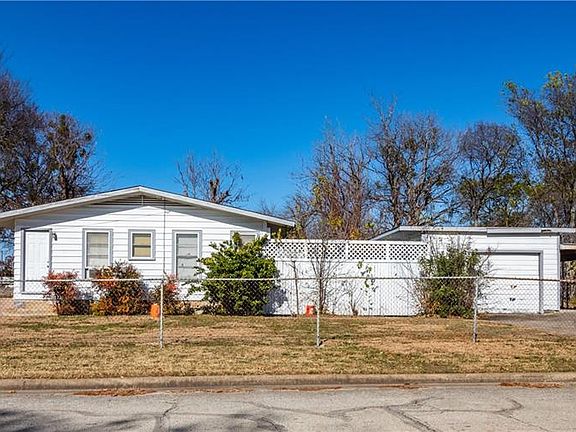 2nd image of 902 Westridge Ave