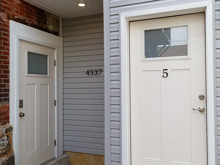 4537 Springfield Ave #4 — Photo 13