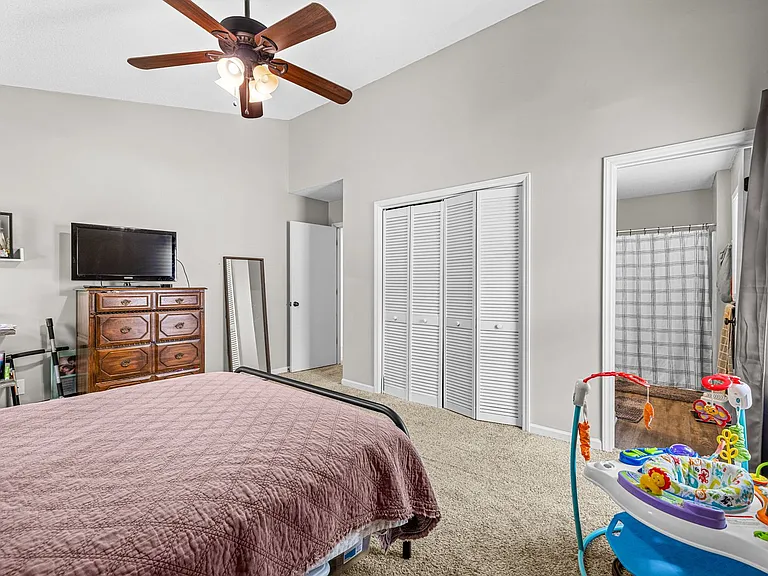 132 Stonemark Ct — Photo 25