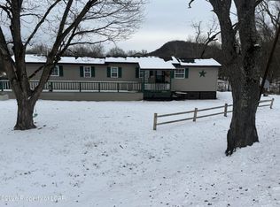 645 Southdale Rd, Shickshinny, PA 18655