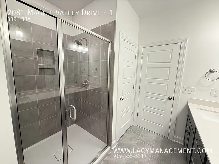 2081 Maggie Valley Dr #1 — Photo 16
