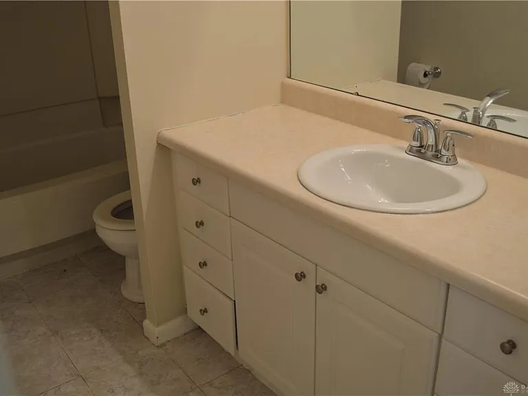 1217 Robbins Run Ct — Photo 21