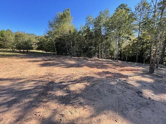 3rd image of 1072 Ford Rd