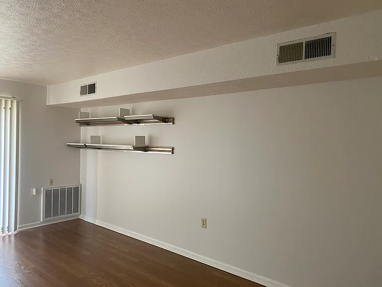 1404 University City Blvd #H — Photo 6