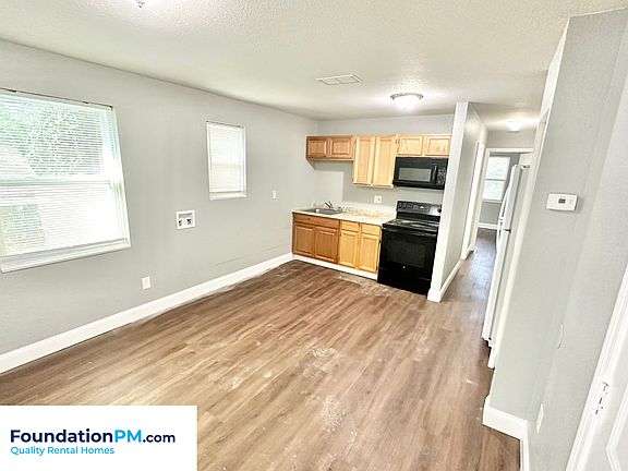 3rd image of 1165 Krayer St #Street1