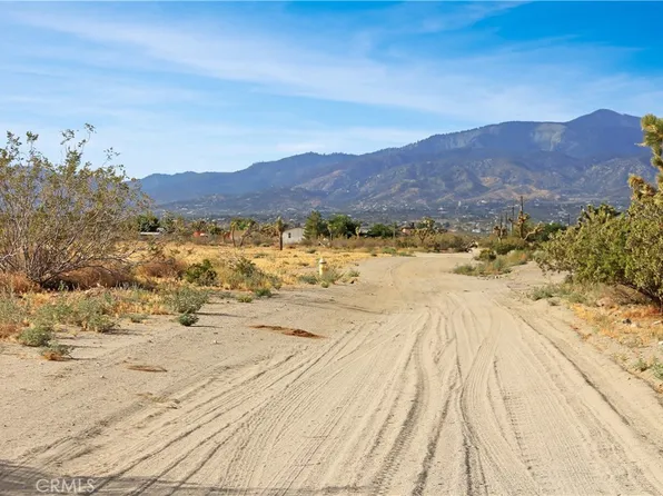 12819 Pine Tree Rd, Pinon Hills, CA 92372