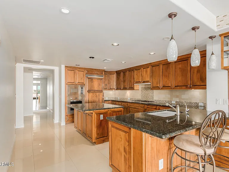 7175 E Camelback Rd #707 — Photo 8