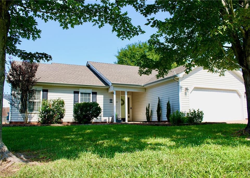 1st image of 1337 Bronze Rose Ct