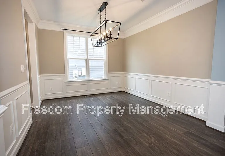 2425 Morgans Point Dr — Photo 7