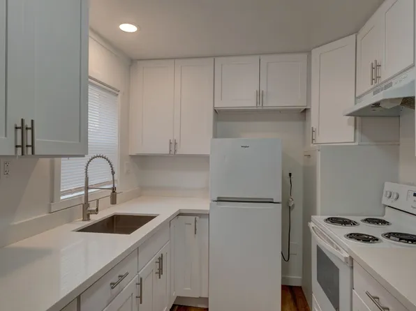 1295 - 966 Yvonne Ave, 966 Yvonne Ave #1, Oak Harbor, WA 98277