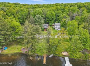 305 Como Rd, Lake Como, PA 18437