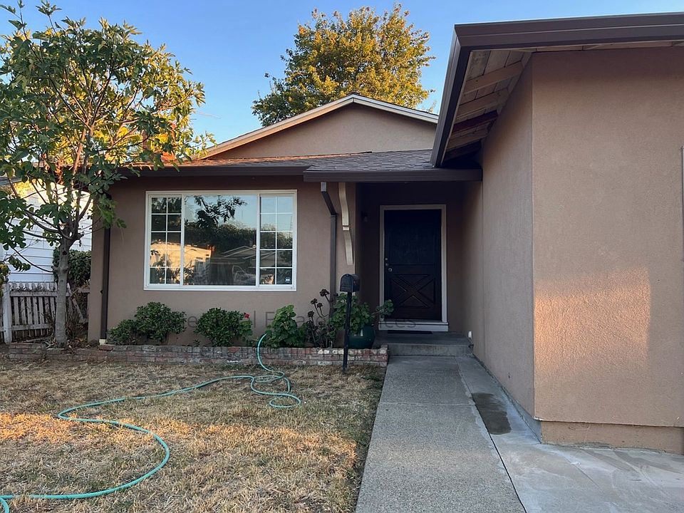 1st image of 4504 Penwith Way