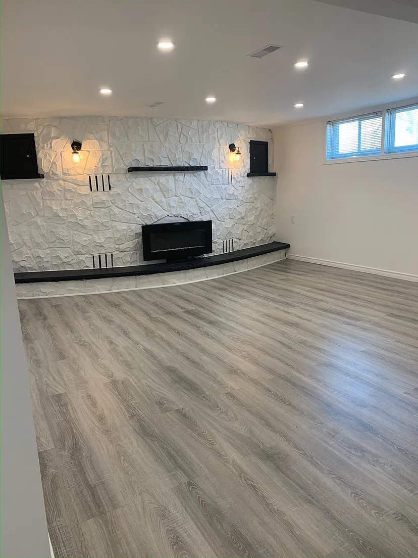 5 Janet Street, Lower Unit, Port Colborne — Photo 2