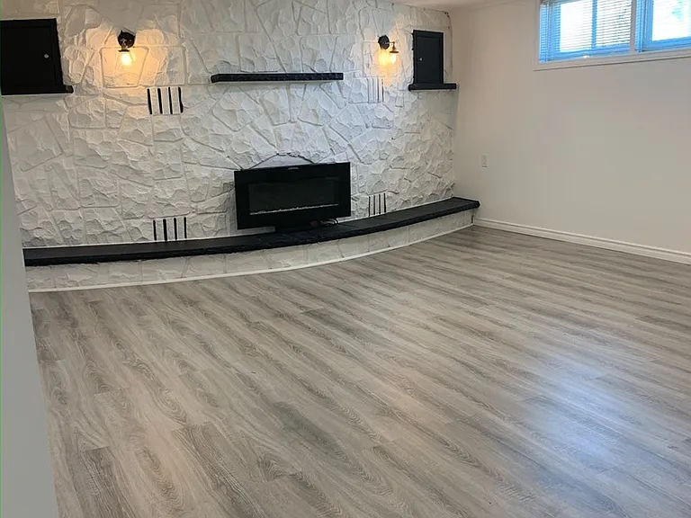 5 Janet St — Photo 2