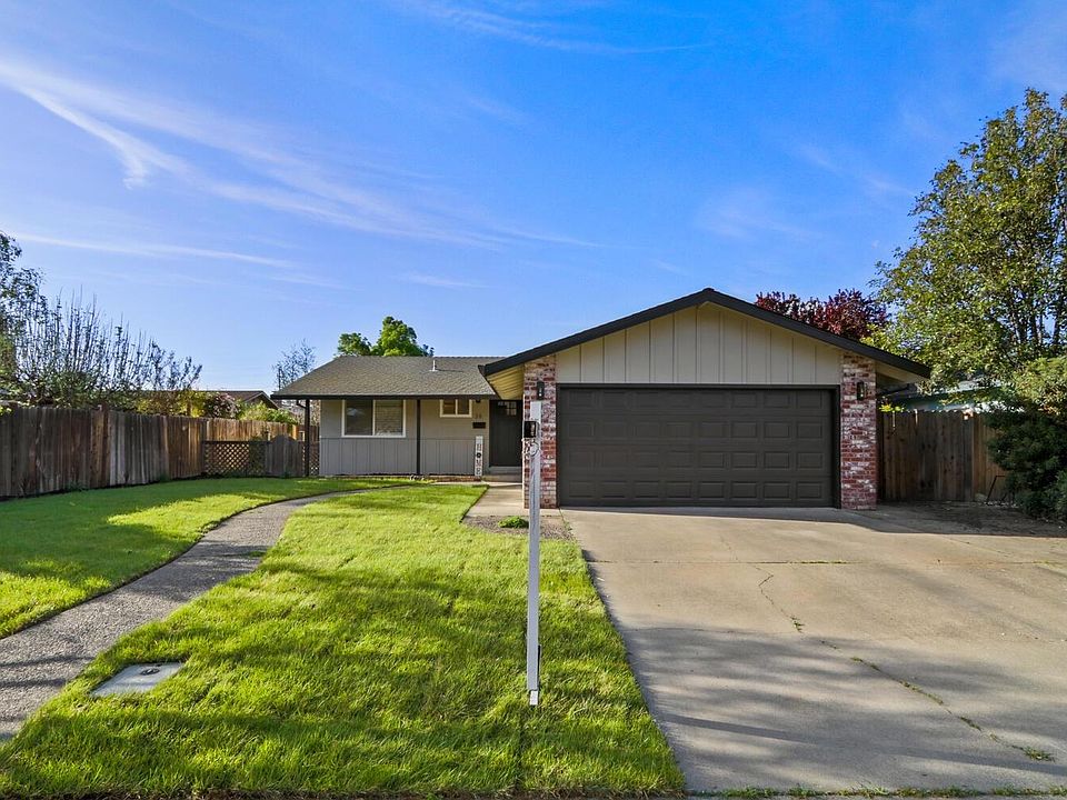 1st image of 36 Miramonte Dr