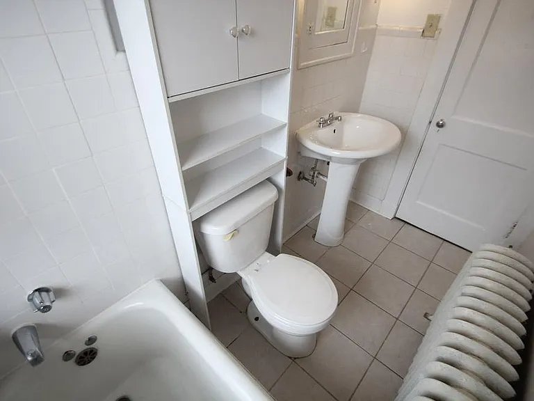 311 Franklin Ave #3 — Photo 14
