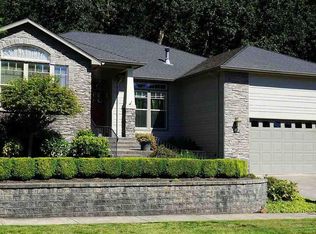 350 Tillicum Dr, Silverton, OR