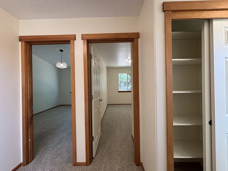 610 Maple St #MAIN — Photo 17