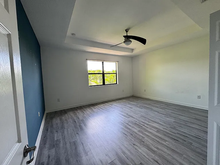9136 SW 227th Ter #9136 — Photo 9