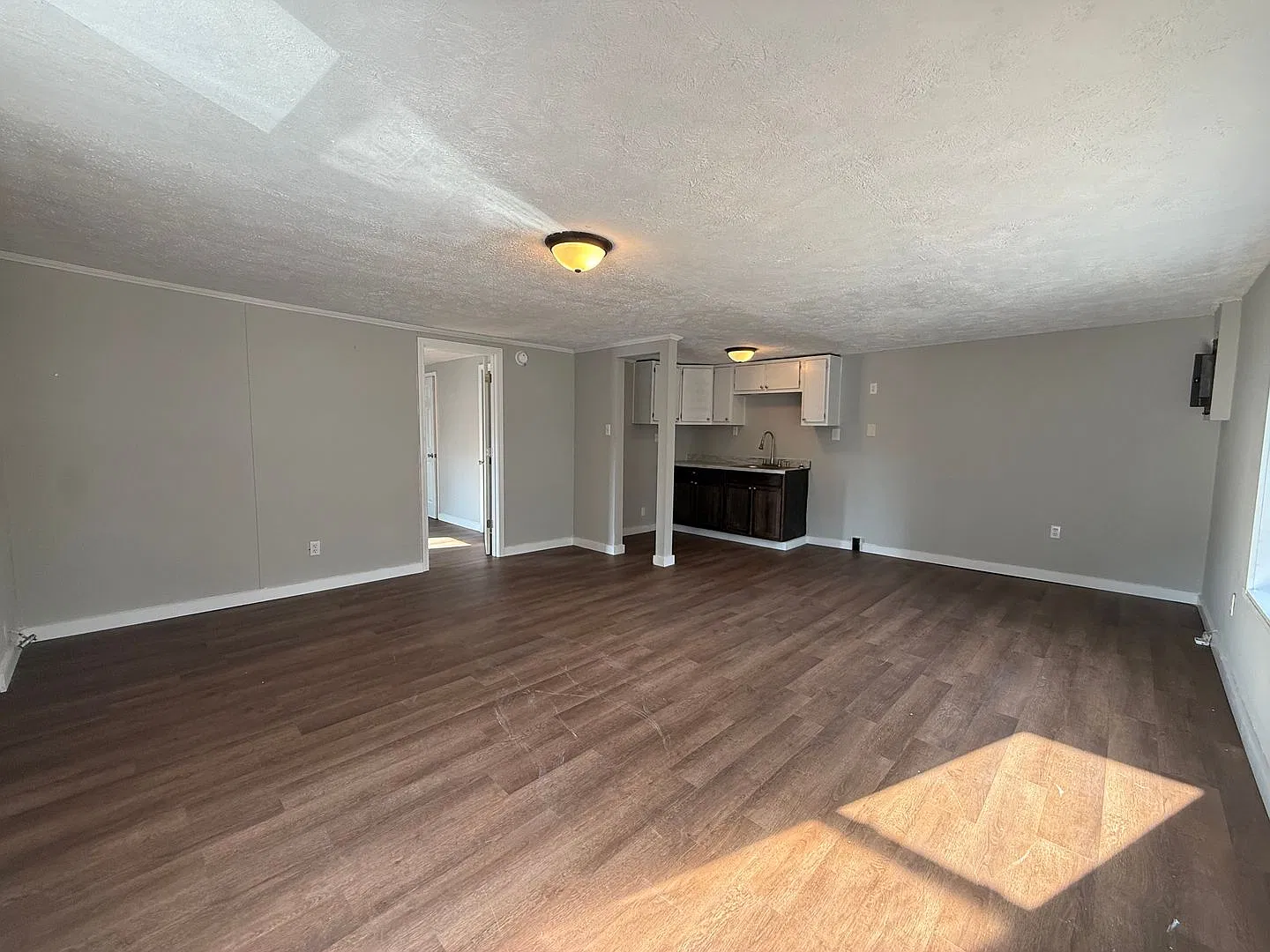 Reservoir Rd Apartments — Photo 4