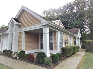 143 Glen Dr, Ridge, NY 11961