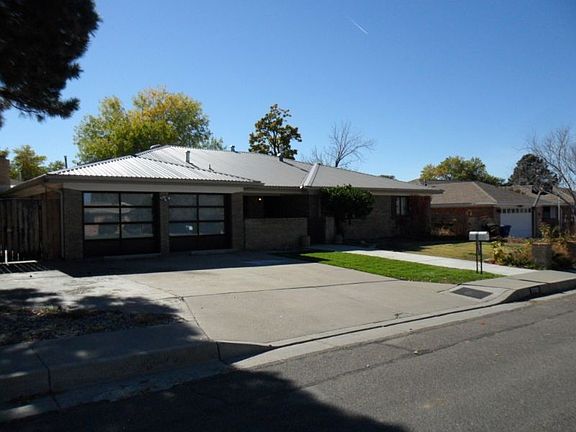 2nd image of 7700 Vista Del Arroyo Ave NE
