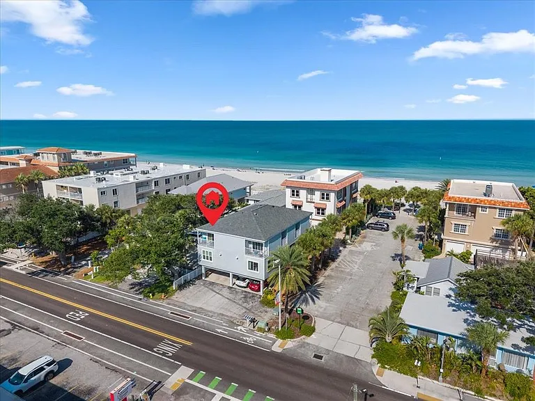 112 Gulf Blvd #A — Photo 2