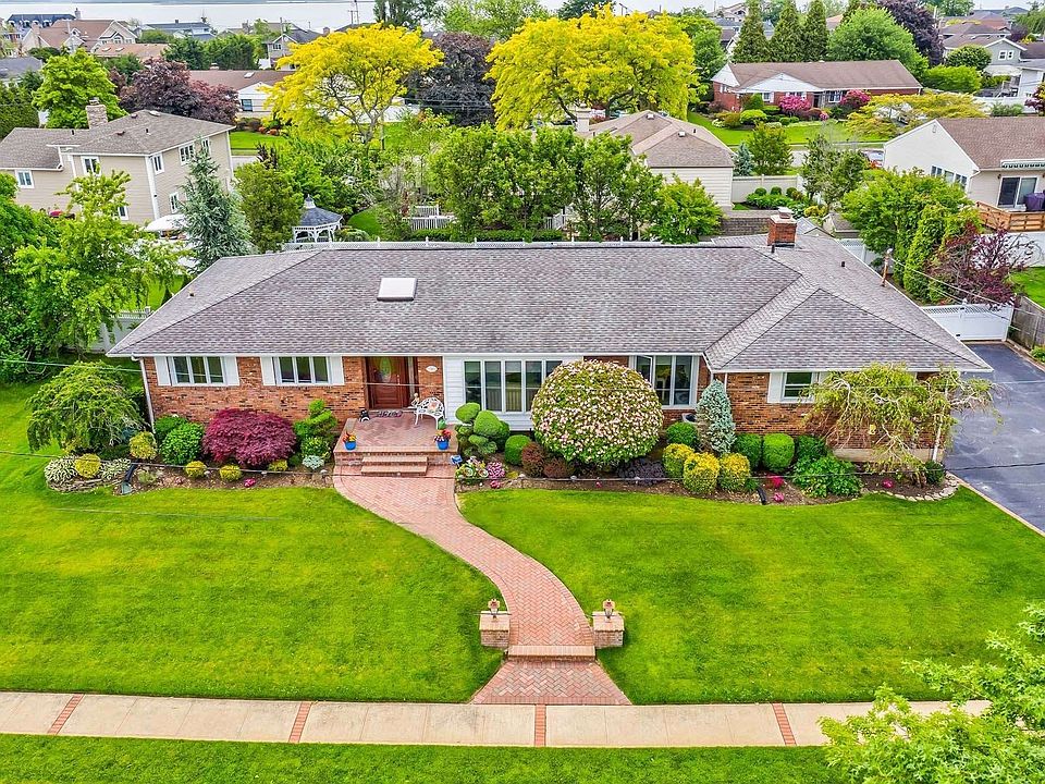 1st image of 14 Tanwood Dr