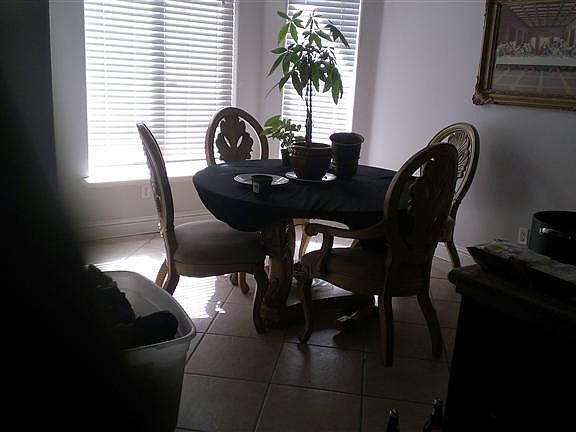 3rd image of 4939 N Greenwood Ave