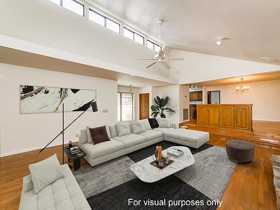 5th image of 970 Anderson Cir