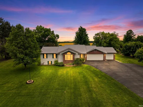 1366 E Us Highway 33 #57, Churubusco, IN 46723