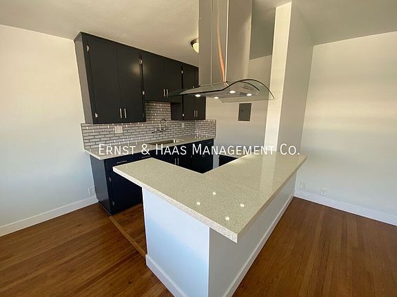 3rd image of 1727 Obispo Ave APT 6