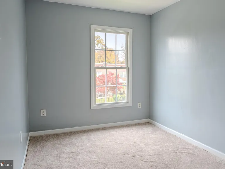3731 Greenmount Ave — Photo 18