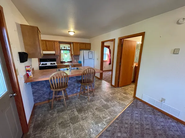 807 E South Ave #2, Houghton, MI 49931