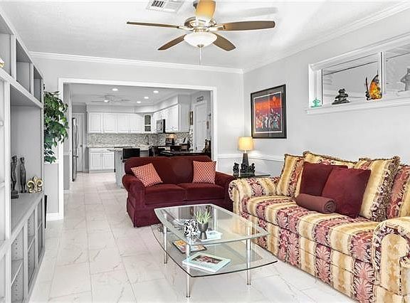 2nd image of 410 Kent Ave