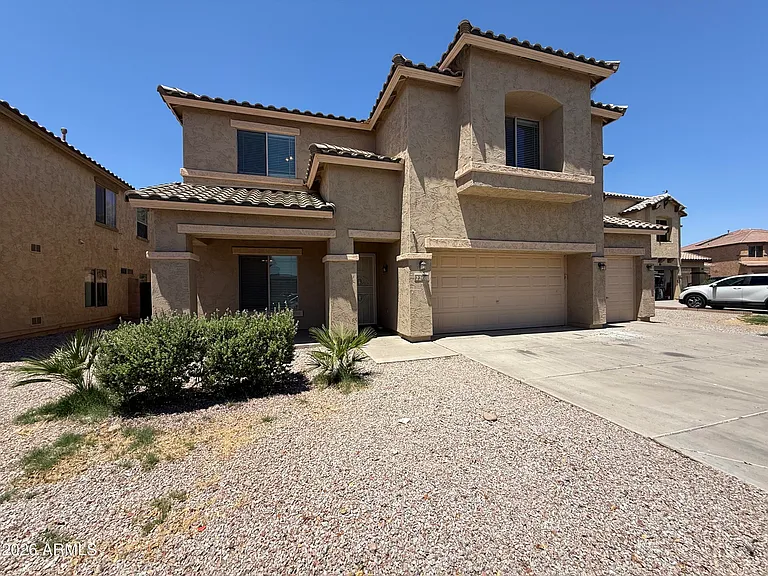 2208 N 93rd Ln — Photo 3