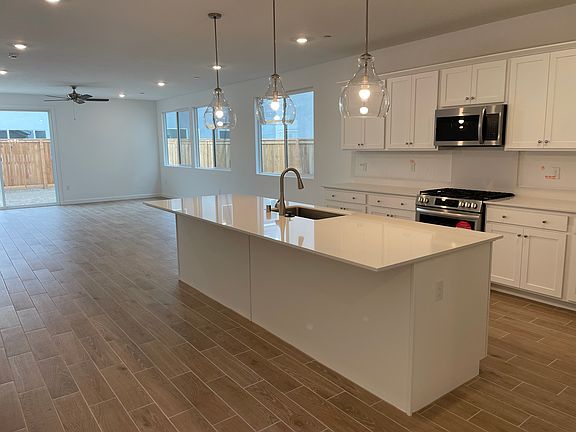 Kitchen, Island, and great room