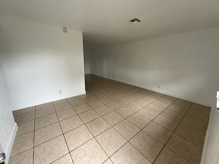 1420 Barton Rd #1420W — Photo 4