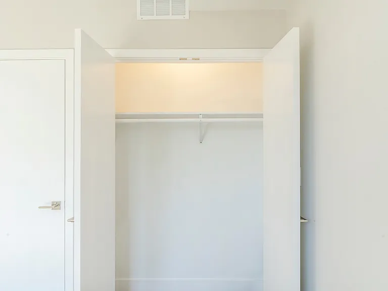 429 W York St #2 — Photo 20