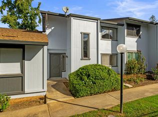 5113 Greenberry Dr, Sacramento, CA