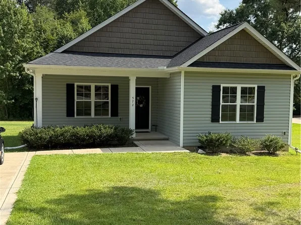 572 Turlington Rd, Dunn, NC 28334