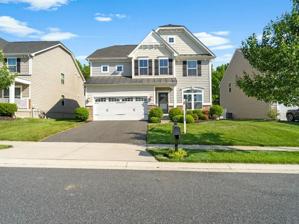 11584 Autumn Terrace Dr, White Marsh, MD 21162