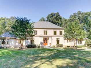 724 Manakin Towne Ln, Manakin Sabot, VA 23103