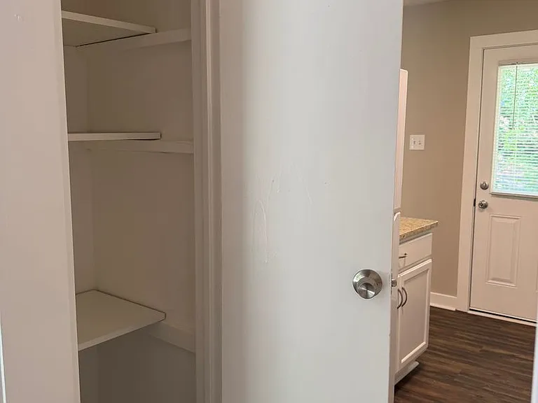 4535 Briarwood Dr — Photo 10