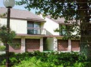 157 Overlook Dr #2903, Clinton, NJ 08809