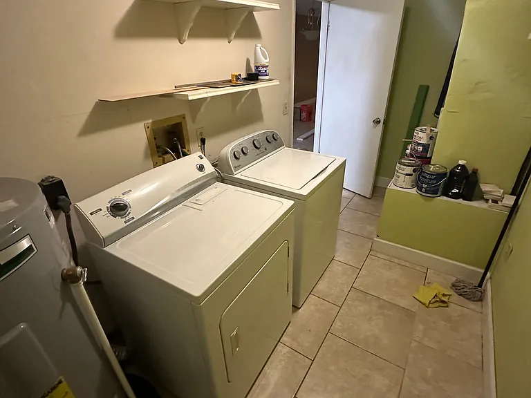2117 Harlem Ave — Photo 16