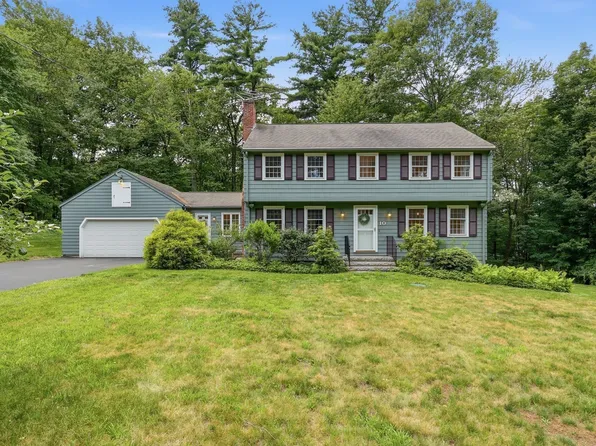 10 Beaver Dam Dr, Westford, MA 01886