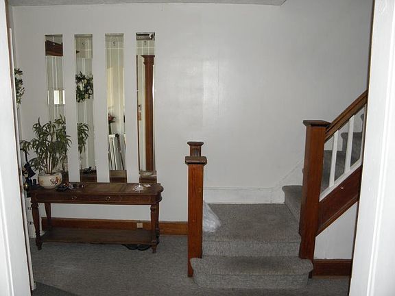 4th image of 44 Crawford St
