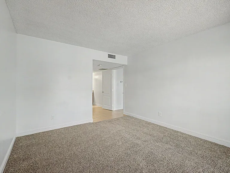1515 E Reno Ave #A103 — Photo 19