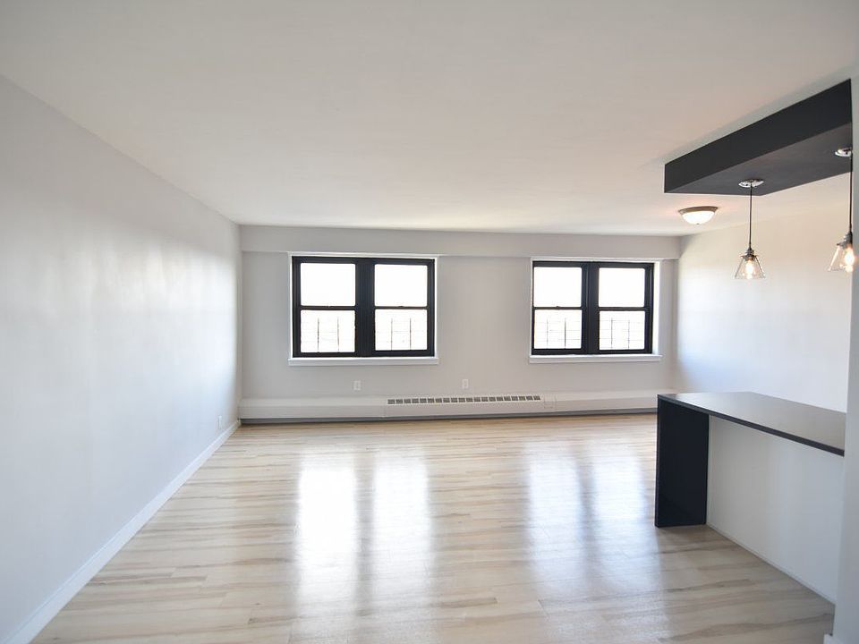 1st image of 260 Audubon Ave APT 14D